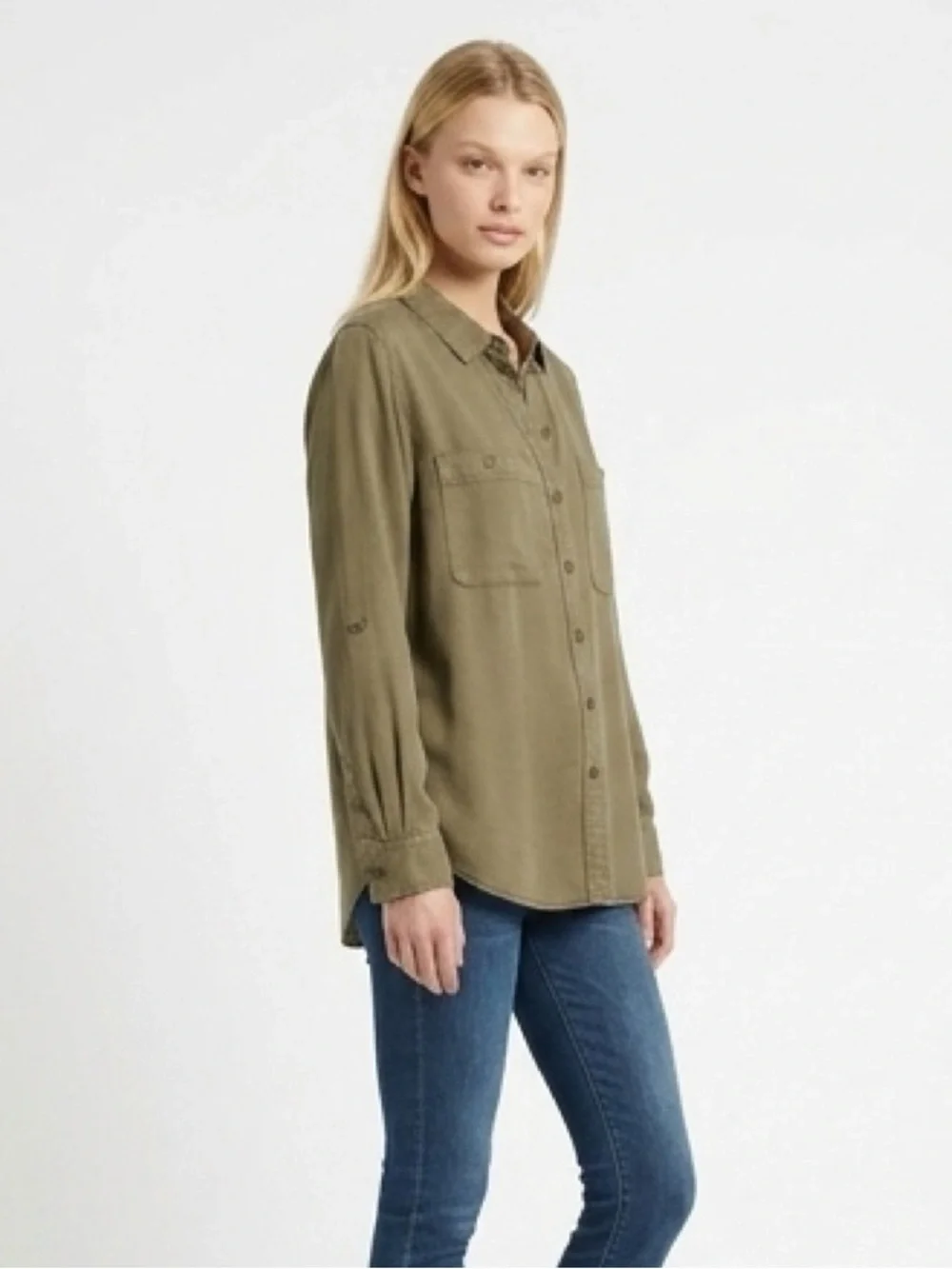 WOMEN’S SOCIAL STANDARD BY SANCTUARY ARMY GREEN GORP-CORE TENCEL BUTTON-DOWN TOP